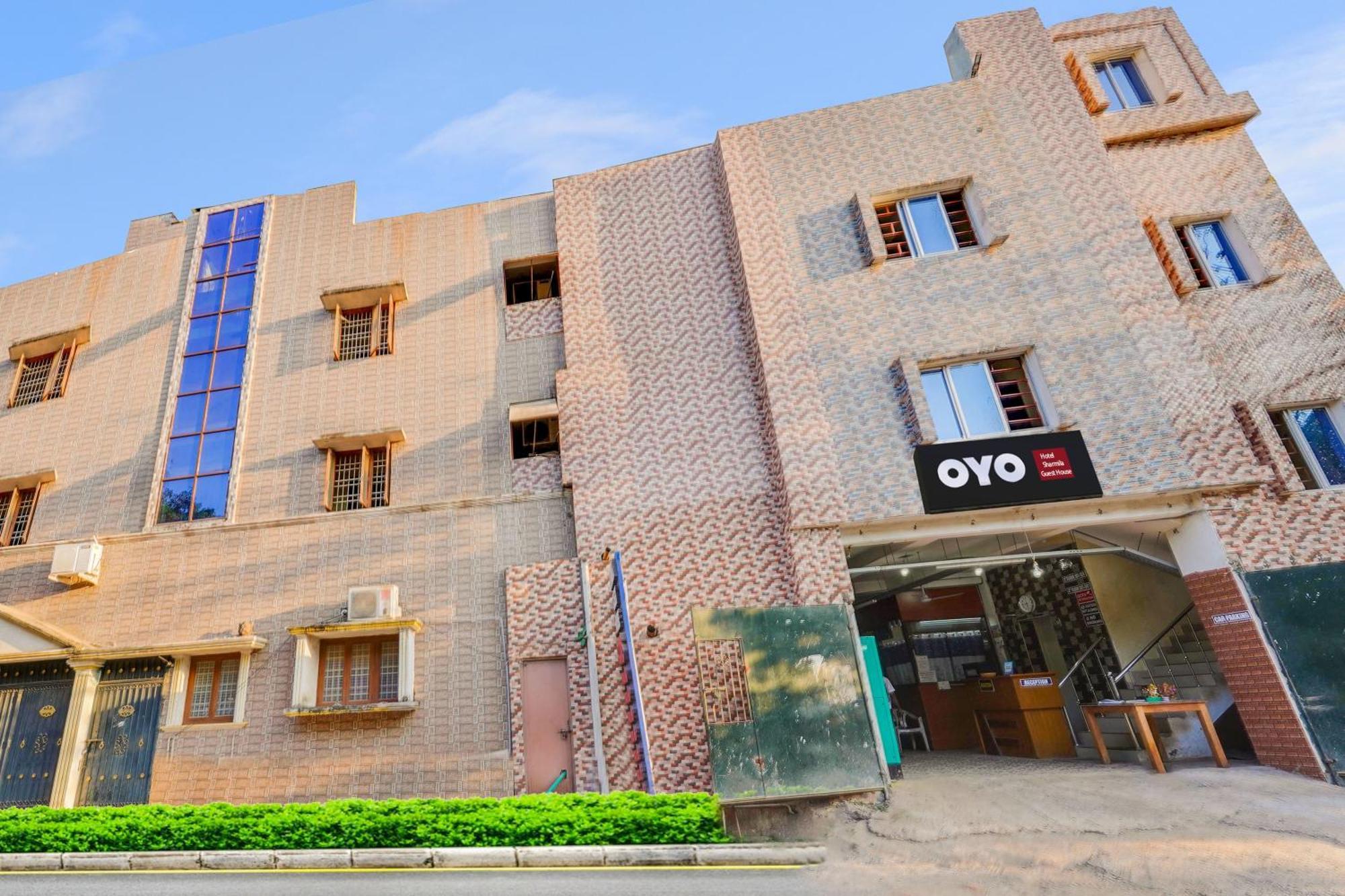 Super Hotel O Sharmila Guest House Pondicherry Exterior photo